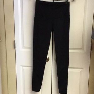 Victoria Secret VSX Sport leggins.